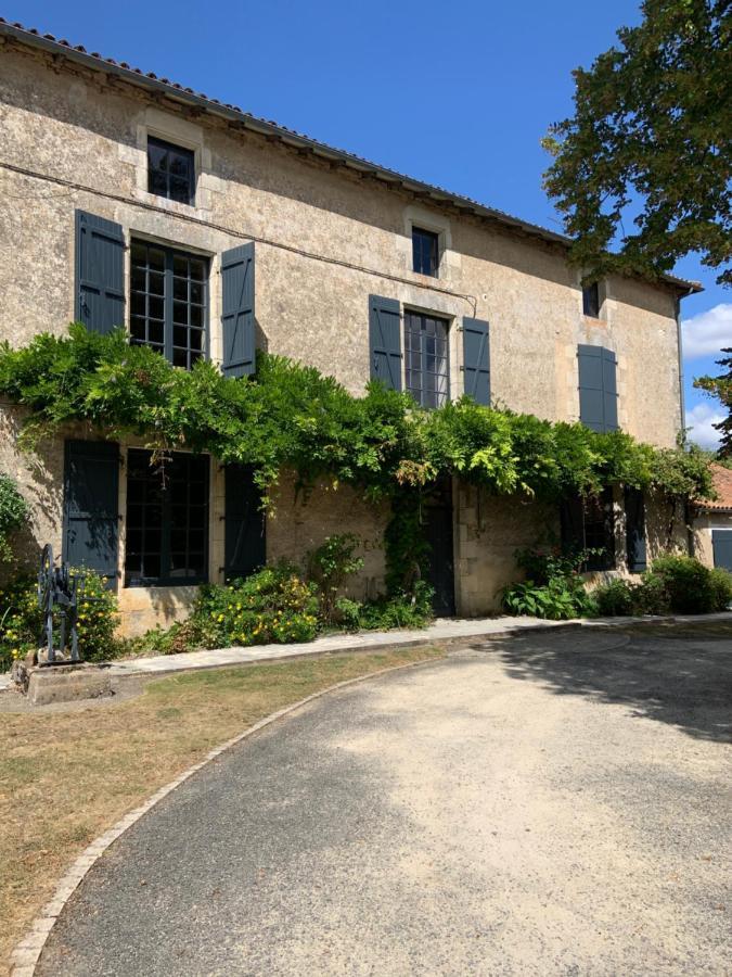 Le Petit Manoir Acomodação com café da manhã Brux Exterior foto